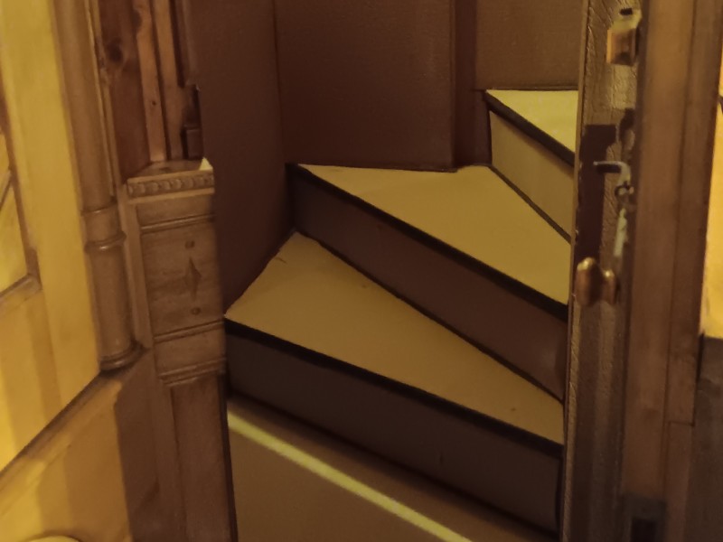 The Escape Room: Secrets of a Hidden Space